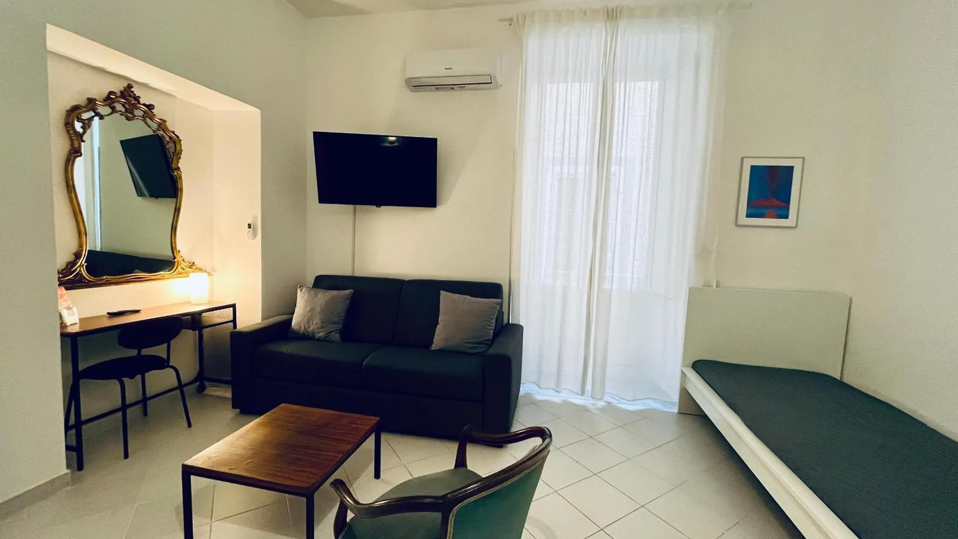 Pop Santa Chiara Bed & Breakfast Naples 0*,  Italy
